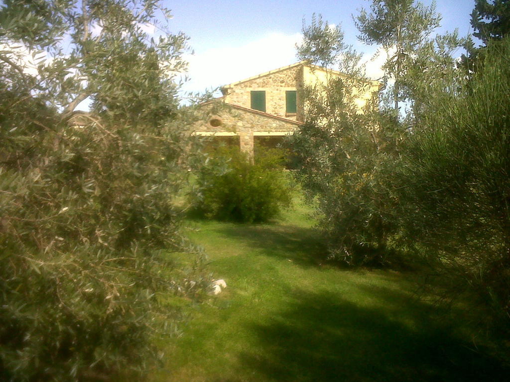Agriturismo Podere Micitto Usi Eksteriør billede